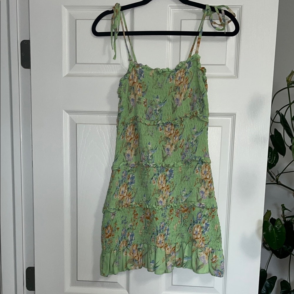 AMERICAN EAGLE MEDIUM Floral Green Sundress